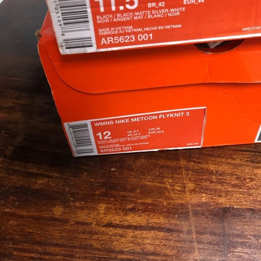 Nike Metcons sz Various